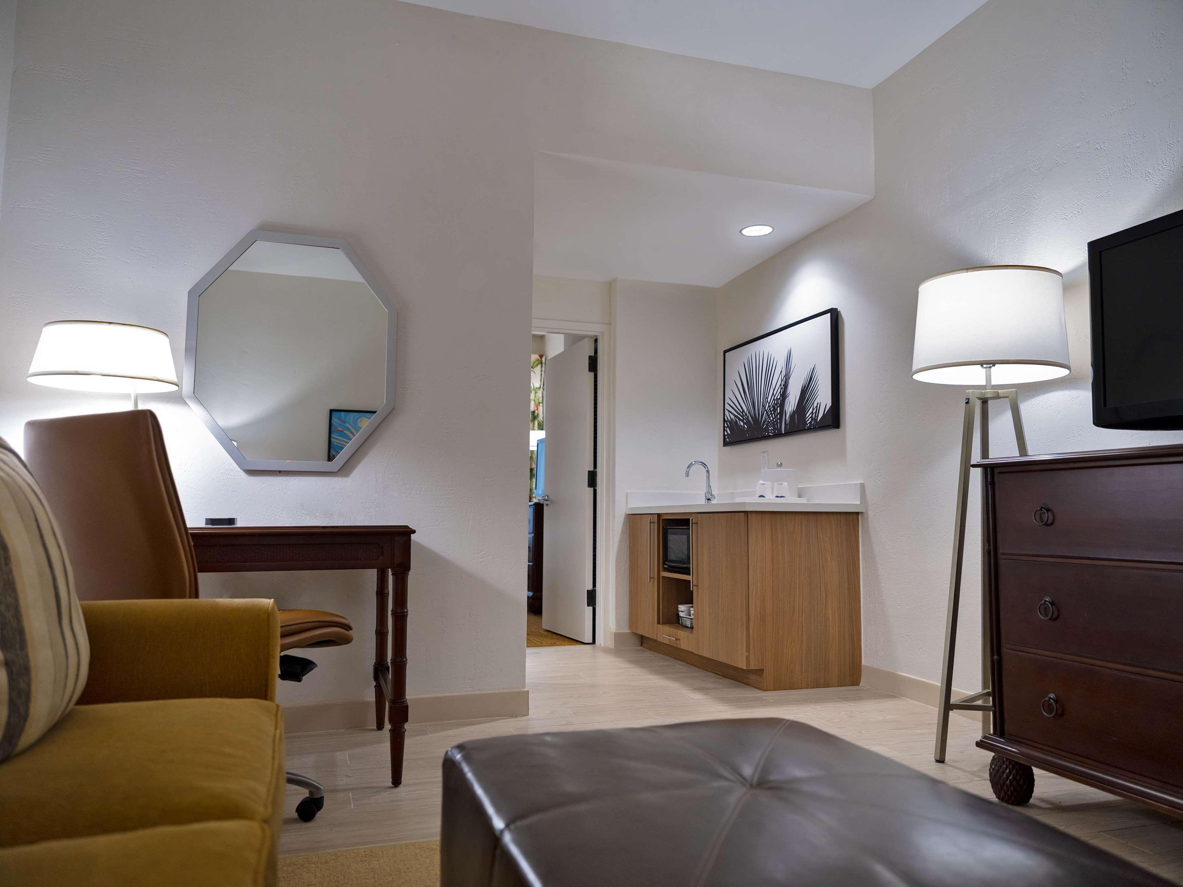 Hampton Inn & Suites San Juan Carolina Exteriör bild