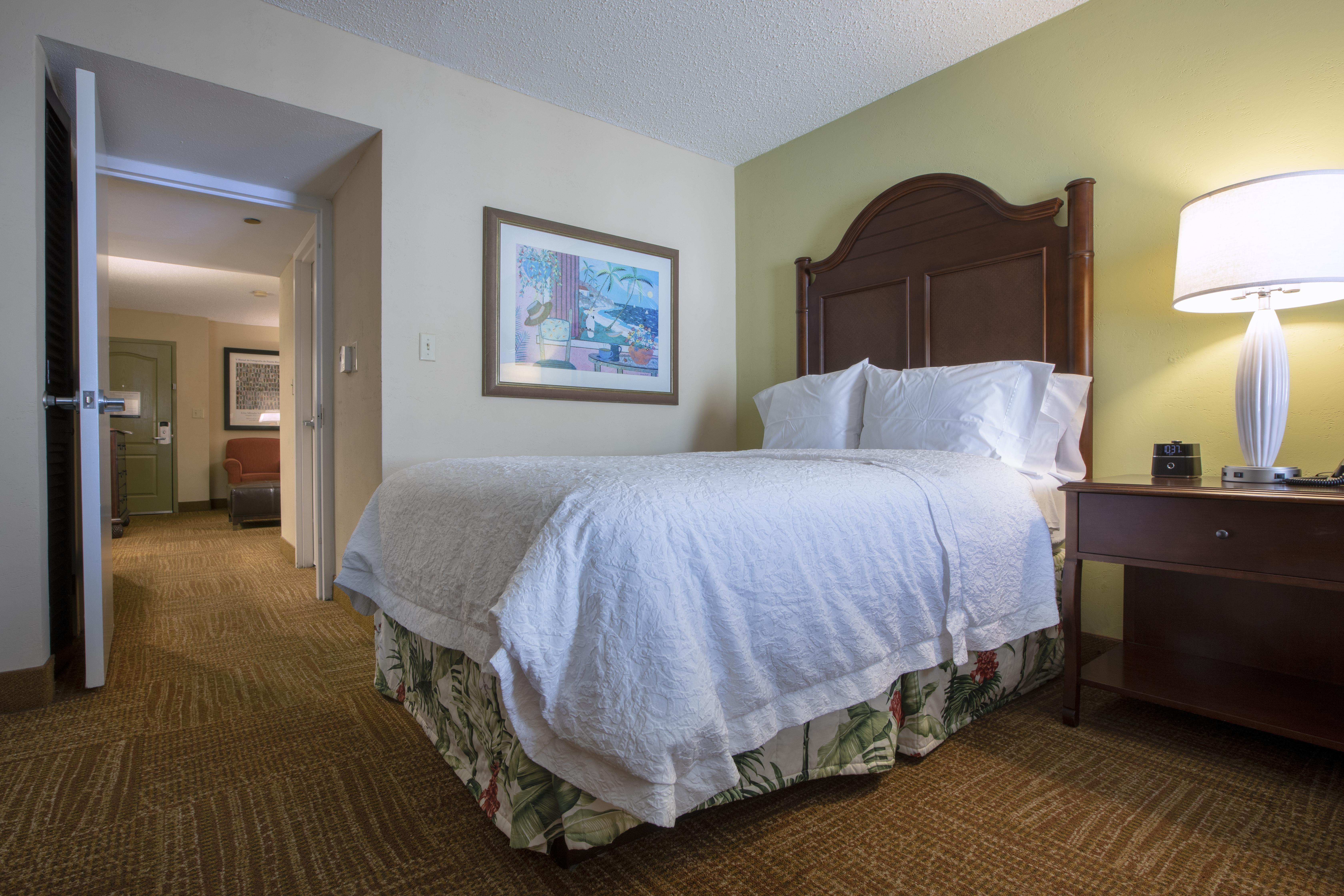 Hampton Inn & Suites San Juan Carolina Exteriör bild